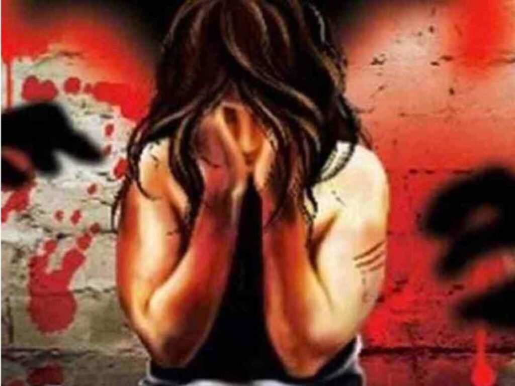 Chhattisgarh | 12 साल से छात्रा का दुष्कर्म, पति-पत्नी गिरफ्तार