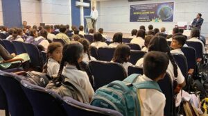 रीजनल साईंस सेन्टर नें स्कूली बच्चों के साथ मनाया विश्व ओजोन दिवस