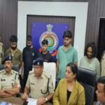 Cg Big News | हवाला कारोबारी के ठिकानों पर छापा, 80 लाख बरामद, कुछ गिरफ़्तारी भी ..