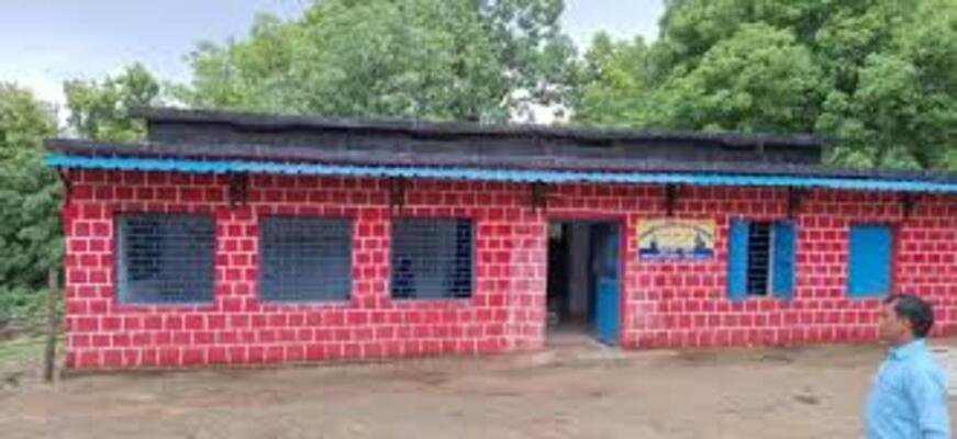 Chhattisgarh | जर्जर शाला भवनों में किसी भी स्थिति में कक्षाएं संचालित न हों – स्कूल शिक्षा सचिव परदेशी