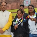 Chhattisgarh | मुख्यमंत्री की पहल पर न्यूजीलैंड में हो रही प्रतियोगिता में शामिल हुई तलवारबाजी की खिलाड़ी, जीता मेडल