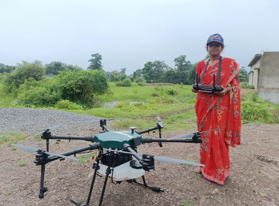 स्व रोजगार से जोड़ने स्व सहायता समूह की महिलाओं को दिया जाएगा ड्रोन प्रशिक्षण