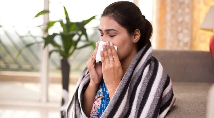 हल्के में ना लें, रायपुर समेत पूरे छत्तीसगढ़ में तेजी से फैल रहा Viral Fever, सावधानी बरतें