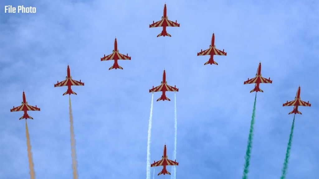 Suryakiran Air Show : नवा रायपुर में आज होगा सूर्यकिरण एरोबैटिक शो, 9 फाइटर जेट्स दिखाएंगे रोमांचक फॉर्मेशन