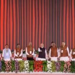 PM Modi Inaugurates New Building of Chhattisgarh Vidhan Sabha : प्रधानमंत्री नरेंद्र मोदी ने अंचल के पुरखों को किया नमन, कहा- छत्तीसगढ़ अपने स्वप्न के नए शिखर पर खड़ा है… यह एक इमारत का समारोह नहीं, जनगौरव का उत्सव है