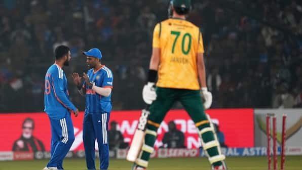 IND vs SA 1st T20: भारत ने धमाकेदार जीत के साथ किया सीरीज़ का आगाज़, पहले मुकाबले में साउथ अफ्रीका को 101 रनों से दी करारी शिकस्त