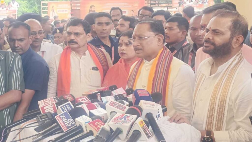 सीएम विष्णुदेव साय का बड़ा ऐलान, माघ पूर्णिमा पर रहेगी सरकारी छुट्‌टी, संत रविदास के नाम पर दिया जाएगा राज्य अलंकरण पुरस्कार